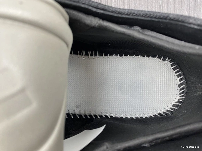 400 H68032 ADIDAS YEEZY 0707